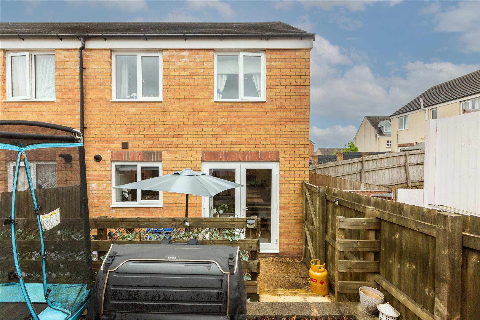 Heol Waungron, Carway, Kidwelly, SA17 4HY